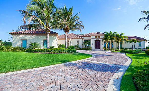 Best Local Driveway Pavers  in Elgin, OR